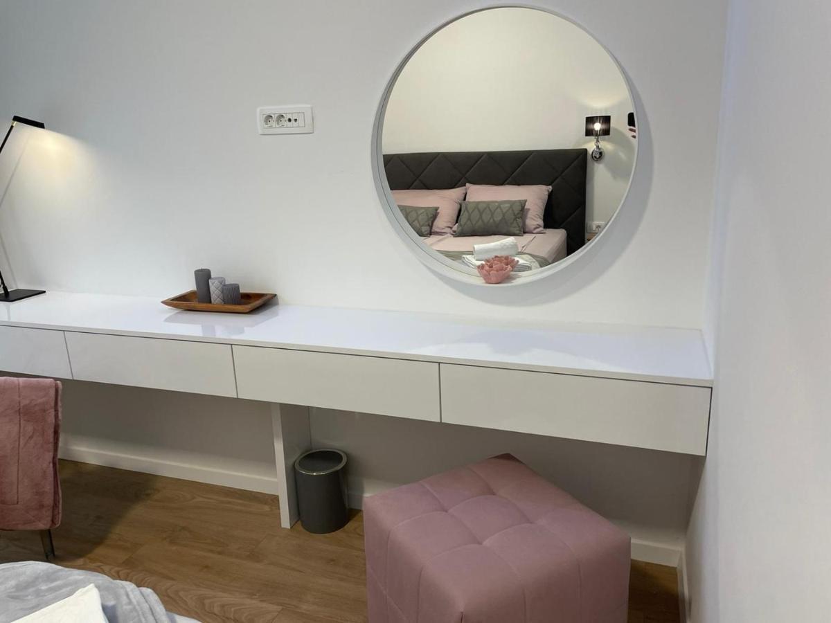 Apartment In The City Center Split Exterior photo